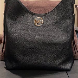 Michael Kors Bowery LG shoulder hobo